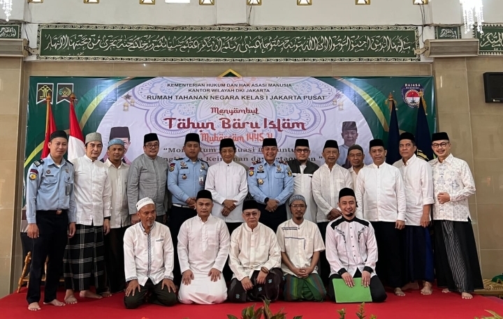 Sambut Tahun Baru Islam 1445 H, Imam Besar Masjid Istiqlal Kunjungi Rutan Kelas I Jakarta Pusat