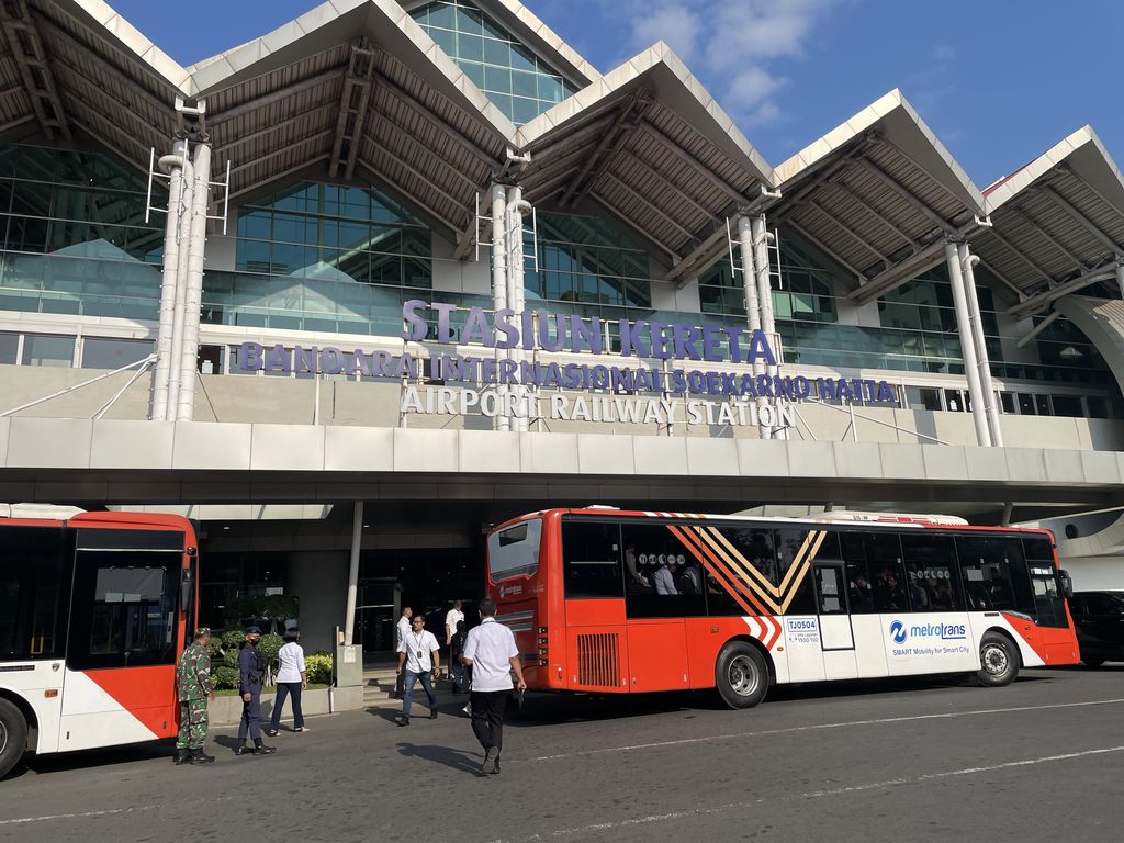 Jumlah pelanggan Bus Transjakarta Kalideres-Bandara Soetta alami peningkatan (Poto:istimewa)