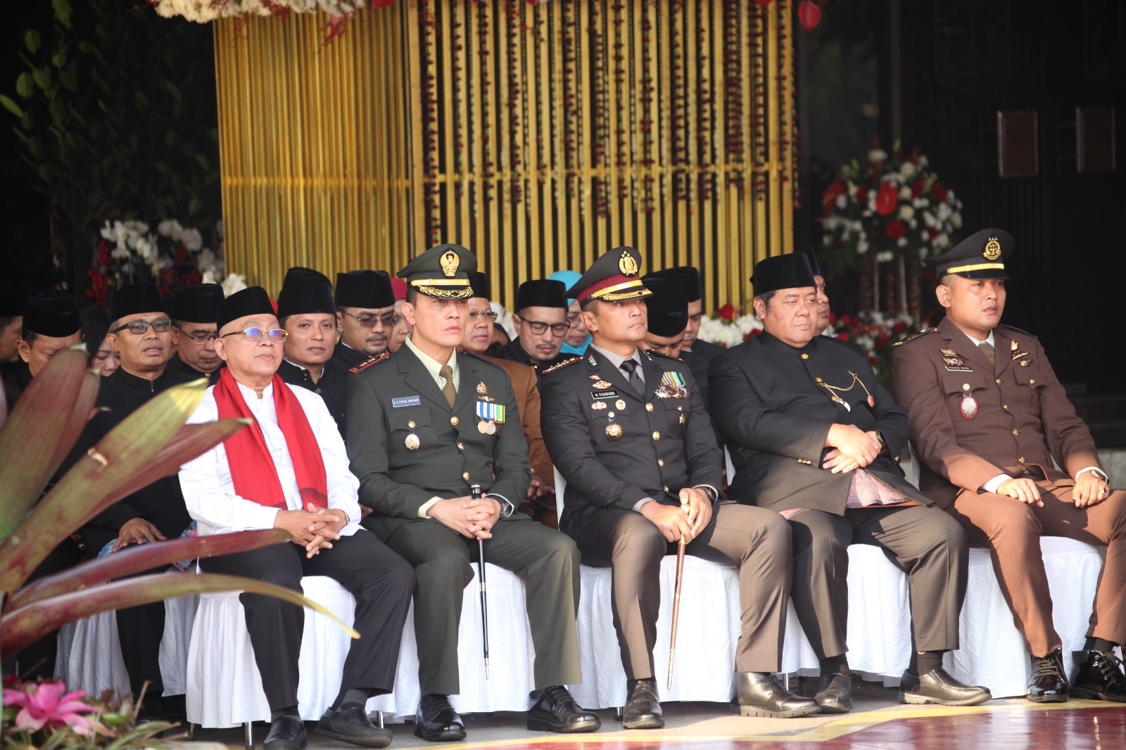 Wakil Walikota Jakbar Hendra pimpin upacara 17 Agustus HUT RI ke-78 tahun 2023. (Foto: Istimewa)