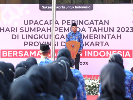 Seluruh jajaran Pemerintah Provinsi (Pemprov) DKI Jakarta menggelar upacara peringatan Hari Sumpah Pemuda ke-95 (Poto:beritajakarta.id/ifakta.co)