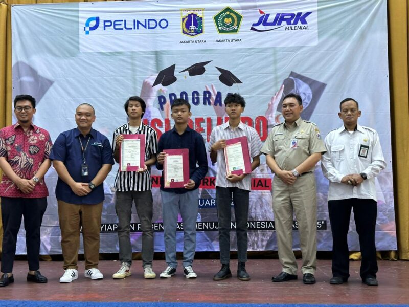 PT Pelindo berkolaborasi dengan JURK Milenial dalam program Tanggung Jawab Sosial dan Lingkungan di bidang Pendidikan. (Foto: Ifakta.co)