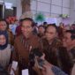 Presiden Jokowi didampingi Menkominfo Budi Arie Setiadi saat jumpa pers di acara puncak HPN 2024 Ecopark Ancol Jakarta, Selasa 20 Feruari 2024 (Poto: Sekkab/ifakta.co)

