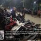 Ratusan kendaraan roda dua pengunjung PTRA Kalijodo parkir kendaraan di Jalan Kepanduan II (Poto:ifakta.co/acl/joe)