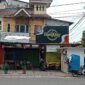 HangOver Club yang terletak di ruko Taman Palem Lestari Blok AA2 No.9A, Kalideres, Jakarta Barat diduga tak kantongi izin pariwisata (Poto:ifakta.co/amy)