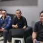 Sekjen PWI Pusat, Sayid Iskandarsyah saat laporkan oknum Ketua LSM ke Polisi soal dugaan pencemaran nama baik. (Foto: Istimewa)