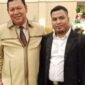 Ketum PADI, Kurnia Ahyat saat bersama peserta yang lolos tes tertulis calon Dewas KPK, Kaspudin Noor di bilangan Jakarta. (Foto: ifakta.co/Ist)