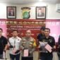 Polsek Cengkareng saat konferensi pers terkait berhasilnya menangkap pelaku tawuran remaja. (Foto: Ifakta.co)