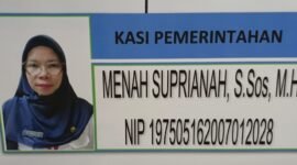 Kepala Seksi Pemerintahan Kelurahan Kamal Muara, Penjaringan, Jakarta Utara Menah Suprianah (Foto:ifakta.co/Rint)