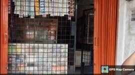 Salah satu toko kosmetik yang dengan sengaja menjual bebas Pil Koplo. (Foto: Ifakta.co)