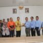  Pj. Bupati Muara Enim, H. Henky Putrawan melaksanakan kunjungan kerja ke dua perusahaan (Foto:Humas Pemkab Muara Enoim/ifakta.coi)
