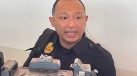 Anggota Li Bapan DPD Provinsi Kalbar, Syamsul Jahidin akan melaporkan Ketua PN Pontianak ke Bawas MA. (Foto: Dok.Ifakta.co)