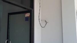 Kantor Desa Pagenjahan diduga curi listrik.(Foto: ifakta.co/ Alex