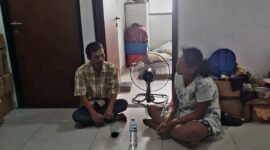 Eks warga kolong tol Angke merasakan bahagia saat direlokasikan ke Rusunnawa Rawa Buaya Jakbar. (Foto: Ekslusif Ifakta.co)