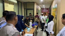 Satuan Reserse Narkoba Polres Metro Bekasi Kota dipimpin langsung oleh Kasat Narkoba, AKBP Farlin L. Toruan, SH., MM., dan disaksikan oleh berbagai pihak. (12/12/2024)
