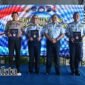 Komandan Lanud Adi Soemarmo Terima Sertifikat Dan Sport Pilot License 
