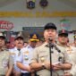 Pj Gubernur DKI Jakarta Teguh Setyabudi usai melakukan pengecekan kesiapan moda transportasi di Terminal Kalideres, Jakarta Barat. (Foto: Ifakta.co/Za)