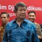 Merayakan Natal 2024, Ketua Satgas Perumahan Hashim Djojohadikusumo dan Menteri PKP Maruarar Sirait saat bagikan paket sembako di 4 titik wilayah Unit Pengelola Rumah Susun (UPRS) V. (Foto: Ekslusif Ifakta.co/Za)