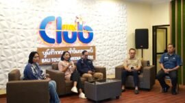 Plt. Deputi bidang Pemasaran Kemenpar, Ni Made Ayu Marthini, dalam rangka monitoring kesiapan destinasi wisata sesuai surat edaran Wisata Aman Nyaman dan Menyenangkan di Kantor Dispar Provinsi Bali, Kamis (26/12/2024).