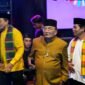 Komedian Haji Bolot saat tampil di malam pergantian tahun 2025 di halaman Kantor Walikota Jakarta Barat. (Foto: Ifakta.co)
