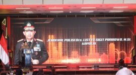 Kapolri Jenderal Polisi Drs. Listyo Sigit Prabowo meresmikan pembentukan Desk Ketenagakerjaan.