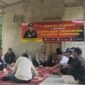 Kapolsek Tigaraksa, AKP I Made Artana, menggelar kegiatan Jumat Curhat untuk mendengarkan langsung aspirasi dan keluhan masyarakat. Kegiatan ini berlangsung di Desa Pete, Kecamatan Tigaraksa,(foto:istimewa)