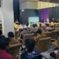 Camat kresek Tatang Suryana dalam sambutannya mengatakan beberapa hal, menekankan pentingnya pembangunan yang berorientasi pada peningkatan kualitas sumber daya manusia serta infrastruktur yang memadai (foto:istimewa/Lx)
