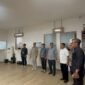 Samsat Kelapa Dua Kabupaten Tangerang Provinsi Banten pada jam 10.00 wib  bersama-sama pegawai samsat serta para wajib pajak menyanyikan lagu Indonesia Raya (07/02/2025).