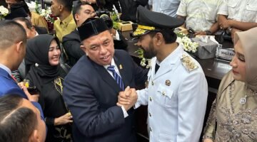 Anggota Komisi IV DPRA dari Partai NasDem, H. Heri Julius, S.Sos, MM, turut menyampaikan ucapan selamat.(foto:istimewa)