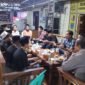 AKP A. Suryadi mengatakan wujud Cintanya kepada para Santri ini sangat penting untuk dilakukan dengan tujuan untuk mempererat Tali Silaturahmi antara Polri dengan para Santri di Wilayah Hukum Polsek Kresek Polresta Tangerang.(foto:istimewa)