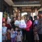 Kapolres Metro Bekasi Kota, Kombes Pol Dani Hamdani, S.I.K., M.PM., beserta Ketua Cabang Bhayangkari Ny. Yani Dani Hamdani dan Wakil Ketua Ny. Ela Dhany Aryanda, menyambangi langsung lokasi-lokasi terdampak banjir.