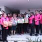 Yayasan Kemala bhayangkari bersama polres metro Bekasi kota menunjukan kepedulian mendalam terhadap warga  yang terdampak banjir di bekasi (foto:istimewa)