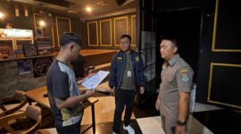 Satuan Polisi Pamong Praja (Satpol PP) menggelar operasi pengawasan dalam rangka memastikan ketertiban dan kepatuhan terhadap aturan selama bulan suci Ramadan di wilayah Gading Serpong, Kecamatan Kelapa Dua.(foto:istimewa)