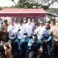 Bersama Kementerian Lingkungan Hidup Dr. Hanif Faisol Nurofiq,
Kementerian Perhubungan (Kemenhub), Anggota DPR RI Nurwayah,S.Pd , Korlantas Polri, Dinas Perhubungan dan Dinas Lingkungan Hidup DKI Jakarta.
