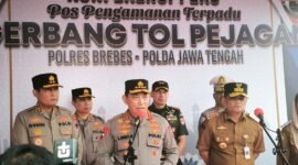 Kapolri meninjau langsung meninjau  langsung posko terpadu pejagaan, kabupaten Brebes, (foto:istimewa)