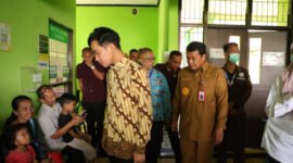 Bupati Maesyal Rasyid mengungkapkan kunjungan Wakil Presiden merupakan bagian dari upaya pemerintah dalam memastikan sejauh mana pelayanan kesehatan di Kabupaten Tangerang serta mencari solusi untuk meningkatkan layanan kesehatan masyarakat.(foto:istimewa)
