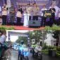 Pelepasan mudik gratis ini dipimpin oleh Bupati Tangerang, DR. H. Moch. Maesyal Rasyid, M.Si, yang menyampaikan harapannya agar program ini dapat membantu masyarakat yang ingin merayakan Hari Raya Idul Fitri di kampung halaman mereka.(foto:istimewa/Alex)