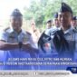 Komandan Lanud Husein Sastranegara, Kolonel Pnb Alfian, S.E., M.Han., secara simbolis menyerahkan langsung bingkisan Lebaran kepada personel, Pegawai Negeri Sipil (PNS), dan tenaga honorer bertempat di depan Masjid Al Mu'minun.
