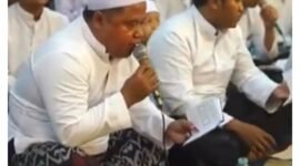 Majelis dzikir karang Kobong sedang melaksanakan kegiatan zikir bersama ulama umaro besar (foto:istimewa)