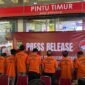 10 orang penjual obat keras daftar G di Tanah Abang ditangkap (Foto:Kompas/ifakta)