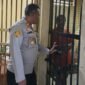Kapolsek Kresek, AKP A. Suryadi, melaksanakan pengecekan rutin terhadap kondisi tahanan di Mapolsek Kresek Polresta Tangerang,(foto:istimewa)
