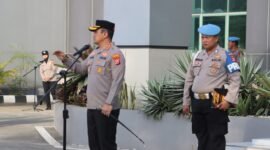 Kapolresta Tangerang pimpin apel pagi di halaman mapolreata Tangerang (foto:istimewa)