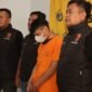 Kepolisian Sektor (Polsek) Mauk berhasil mengamankan seorang pengedar obat-obatan terlarang berinisial KH (25), yang kerap menyasar pelajar di bawah umur sebagai konsumennya.(foto:istimewa)