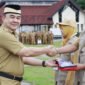 Sekretaris Daerah (Sekda) Kabupaten Tangerang Soma Atmaja melepas 100 petugas pemeriksa kesehatan hewan kurban menjelang Idul Adha 1446 Hijriah/2025 (foto:istimewa)