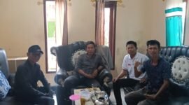 Pengurus Pokja wartawan gunung Kaler kabupaten Tangerang diskusi bahas kinerja (foto:ifakta.co/Alex)
