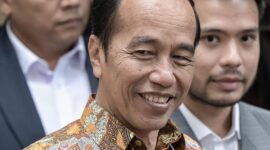 Presiden Jokowi mempertimbangkan maju sebagai calon Ketua Umum PSI yang kini dipimpin Kaesang (Foto: Antara/If)
