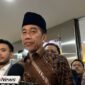 Jokowi usai keluar dari ruangan penyidik bareskrim (Foto: Istimewa/ifakta)