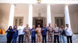Gubernur Banten Andra Soni mengajak para pengelola media massa untuk memunculkan dan memelihara harapan dan optimisme masyarakat.(foto:ifakta/Lx)