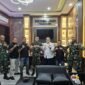 Pengurus Keluarga Olahraga Tarung Derajat (KODRAT) Kabupaten Tangerang melakukan audiensi dengan Komandan Kodim (Dandim) 0510/Tigaraksa, Letkol Inf Yudho Setyono, S.H., di Markas Kodim Tigaraksa (foto:istimewa)