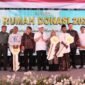 Wakil Gubernur Banten, A Dimyati Natakusumah, mendorong para developer atau pengembang perumahan di Provinsi Banten untuk lebih peduli terhadap rumah tidak layak huni masyarakat sekitar, khususnya warga yang kurang mampu. Membangun lingkungan yang layak huni, inklusif, dan berkeadilan sosial.(foto:istimewa)