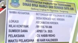 CV. Habib ridho realisasikan pembangunan betoninasi untuk warga Renged kecamatan kresek (foto:ifakta.co/Lx)